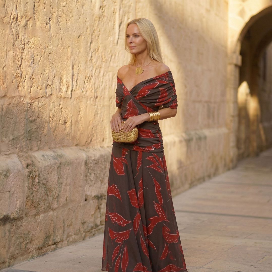 רקפת | שמלת עלים אלגנטית באדום
